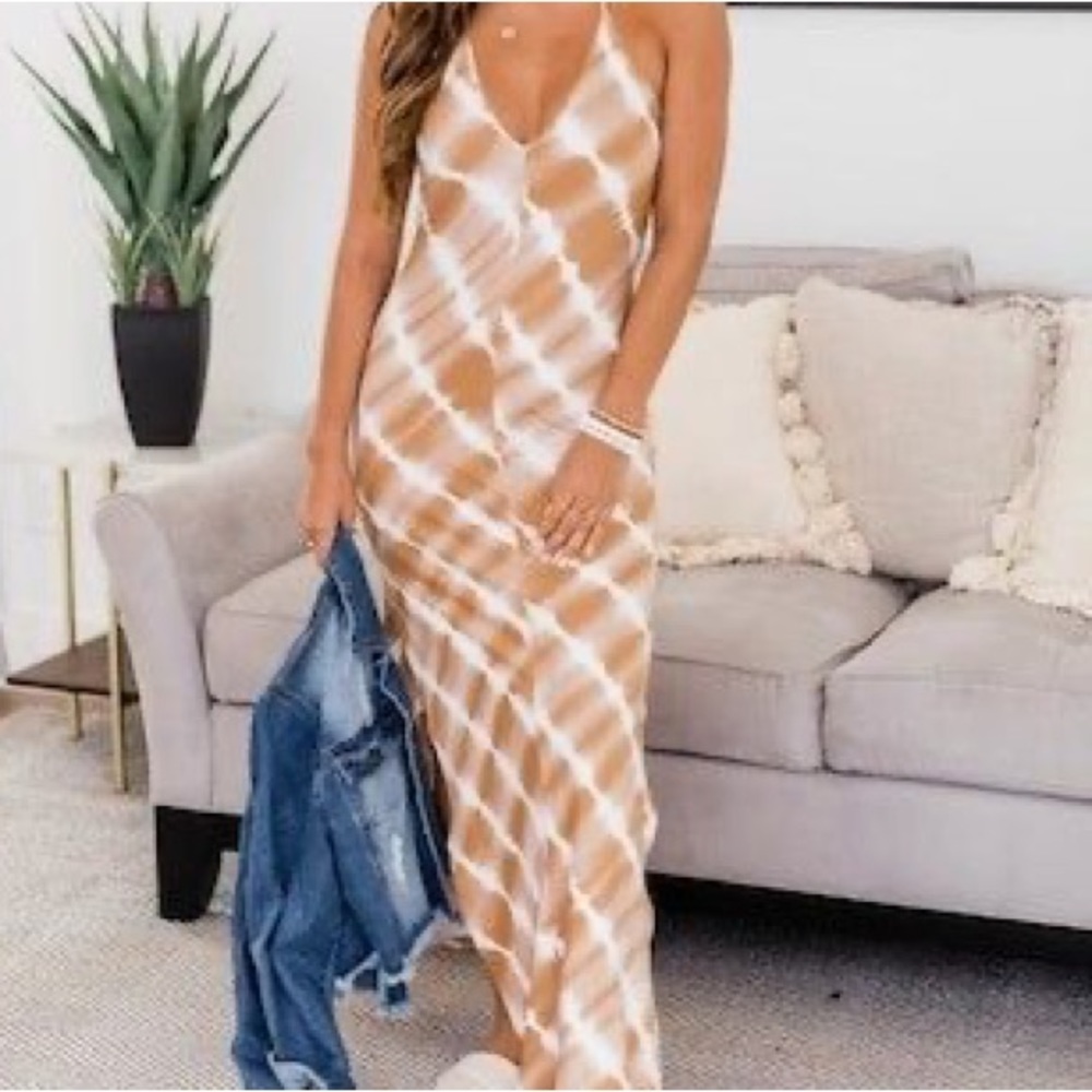 NWOT Pink Lily Dinner At Sunset Tie Dye Maxi Dress Taupe